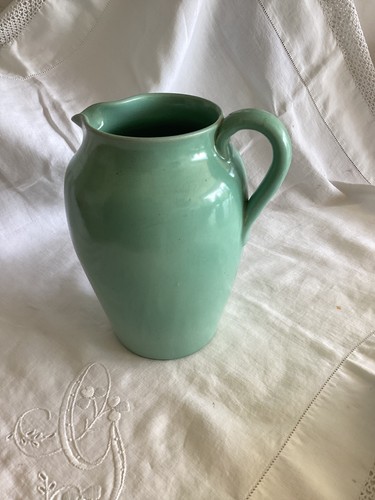 Dee cee stoneware - cee, mid