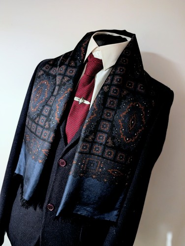 Men vintage paisley pattern - vintage,