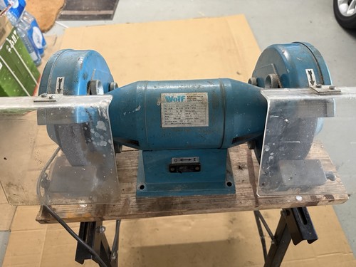 Wolf model 8726 - 8726, pedastal