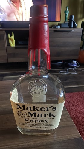 Maker mark bourbon - maker’s,