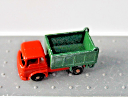 Budgie diecast tipper truck - diecast..tipper,