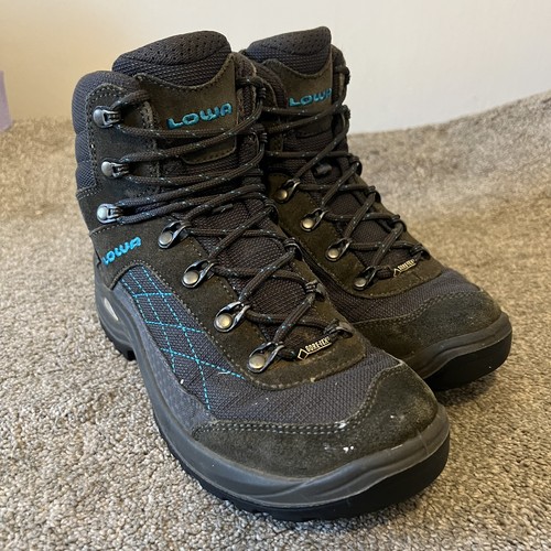 Lowa size womens - 5,