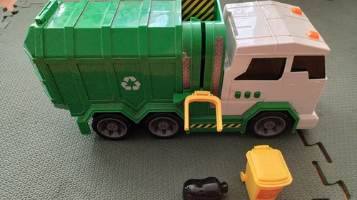 Garbage truck toy with - toy,