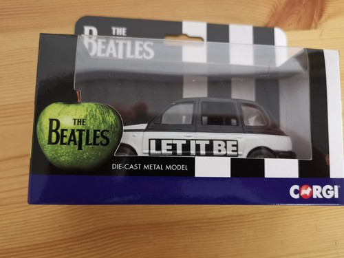 Corgi scale the beatles - corgi,