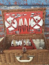 Vintage Wicker Brexton Picnic Set