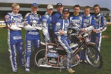 POOLE PIRATES 2002 SPEEDWAY TEAM PHOTOGRAPH
