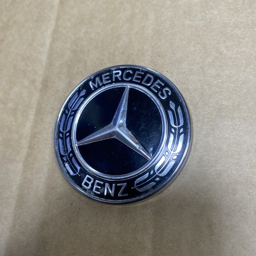 Mercedes benz 57mm black - mercedes,