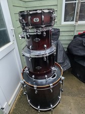 Tama Starclassic Drum Kit