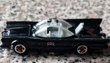 Hot Wheels Batmobile Red