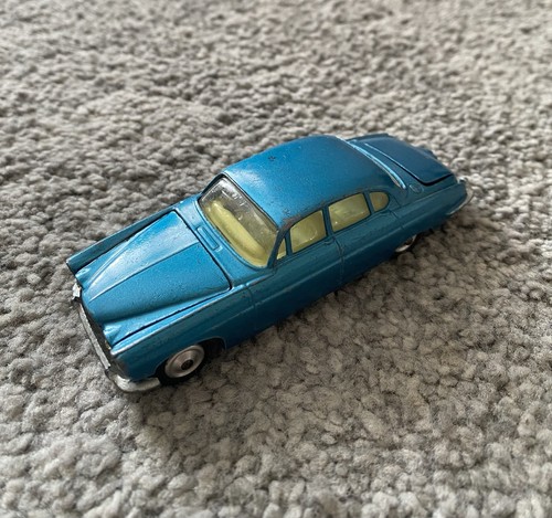 Vintage corgi toys 238 jaguar - vintage,