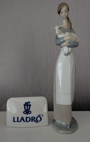 Lladro figurine girl - figurine, lamb