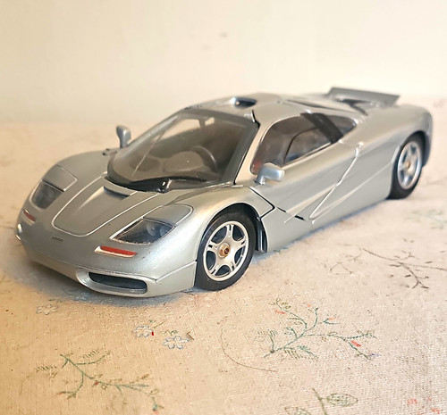 Maisto mclaren 1993 - mclaren, f1