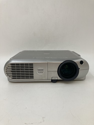 Toshiba tlp 470z 3lcd - toshiba,