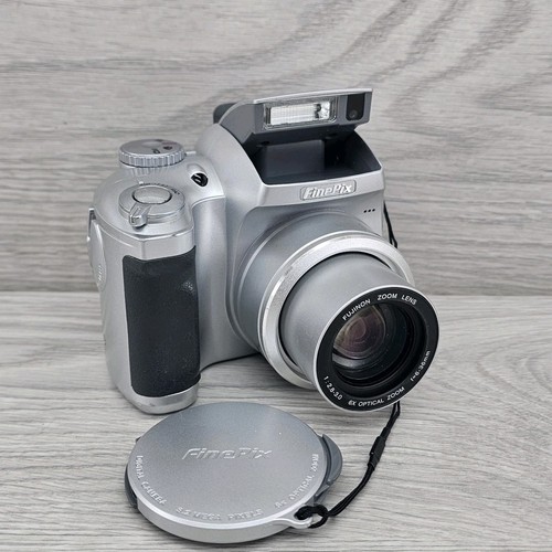 Fujifilm finepix s304 digital - s304,