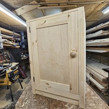 single door realwood kitchen