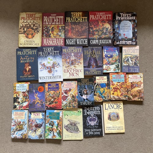 Job lot terry pratchett - of,