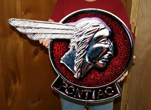 Pontiac chief head - pontiac,
