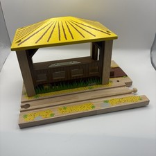 Wooden train track - farm, shed