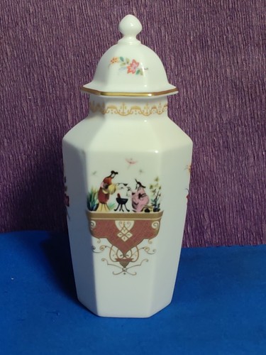Royal worcester chinoiserie - royal,