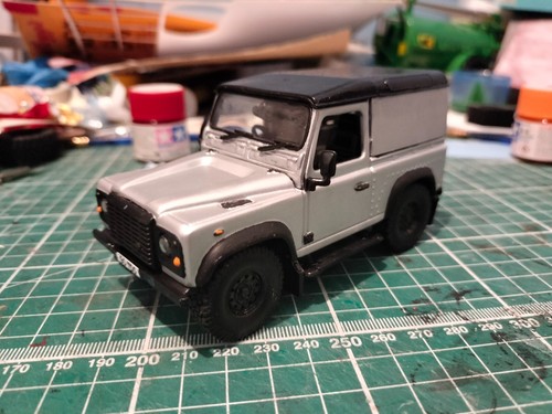 Land rover defender - rover,