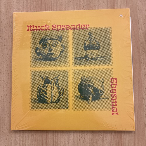 Abysmal muck spreader - muck,