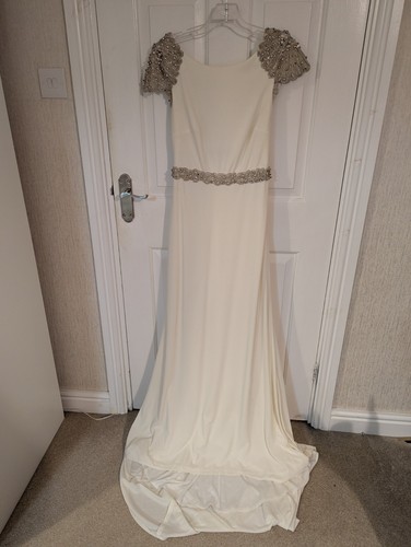 Long ivory beaded gino cerruti - ivory,