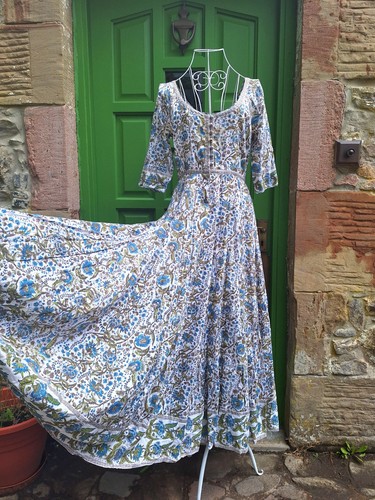 Vintage east artisan with - vintage,