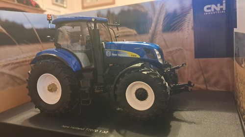 Ros scale new holland - 1:32,