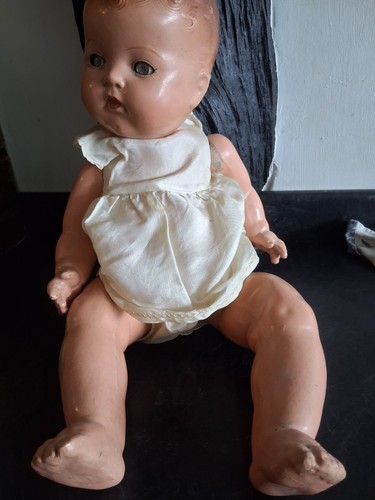 Vintage composition baby - a,