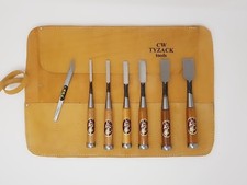 Oire Nomi Japanese Chisel Bench Set Carpenters Chisels 7pc Set in Chisel Roll 