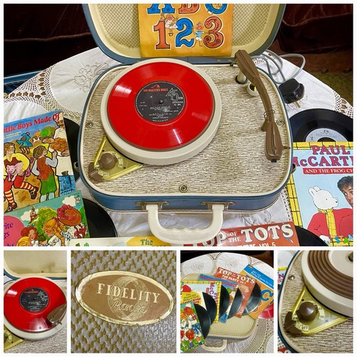 Vintage fidelity childs carry - fidelity,