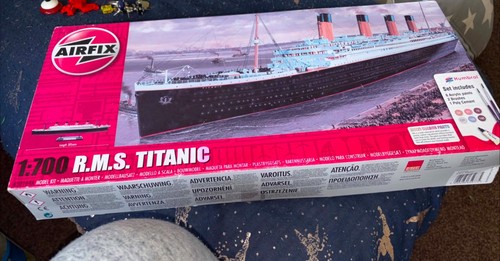 Hornby airfix 700 rms - airfix,