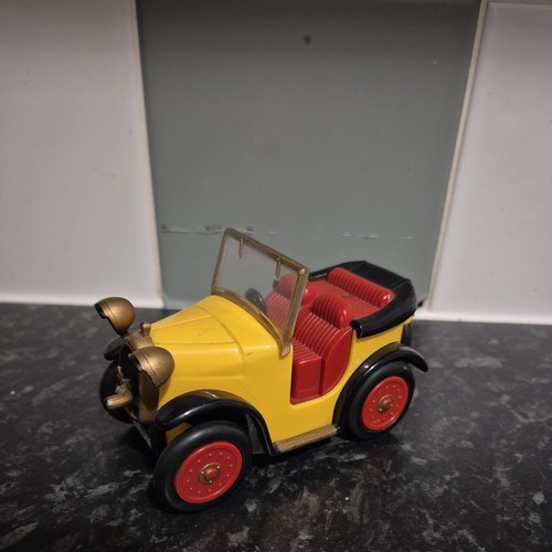 Golden bear brum - brum, wobbly