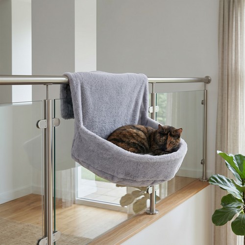 Hanging cat radiator - cat, bed