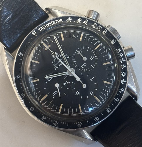 Omega speedmaster moonwatch - omega,