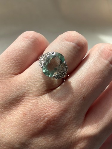 Gemporia tucson green flourite - gemporia,