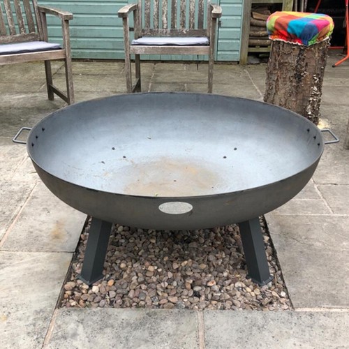 Large garden fire - large, pit