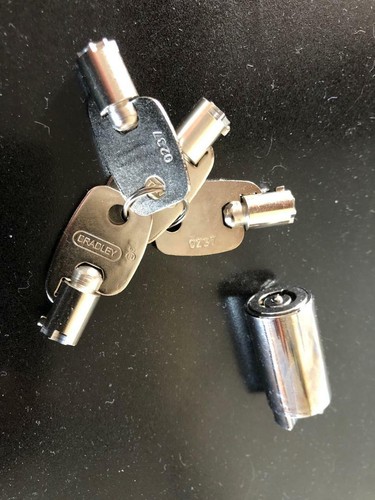 Trailer hitch lock fit - trailer,