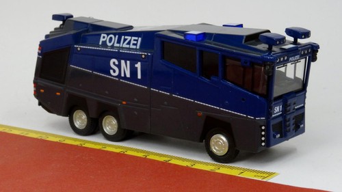 Rosenbauer water thrower 10000