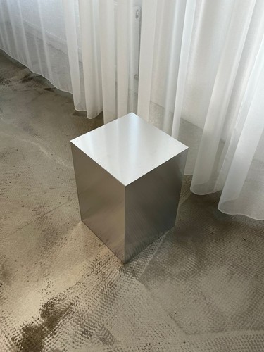 Coffee bedside table 50cm x - 50cm,
