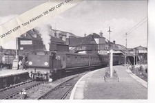 RYDE PIER HEAD RAILWAY STATION