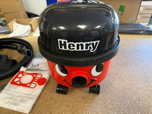 Henry numatic vacuum cleaner - vacuum,