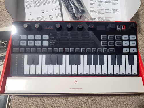 Multimedia uno synth pro - ik,
