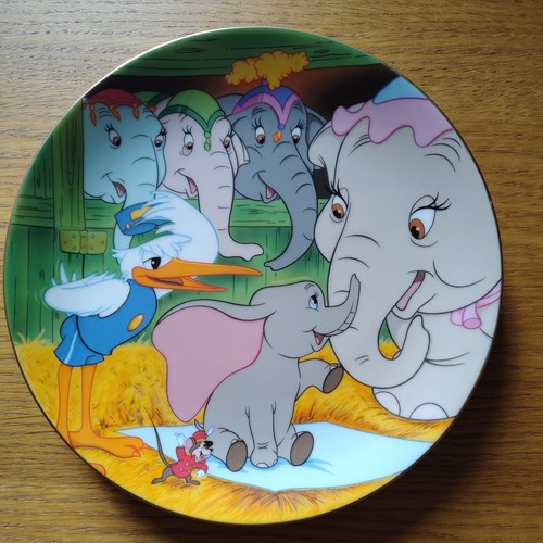 Disney plate 1940 dumbo - disney,