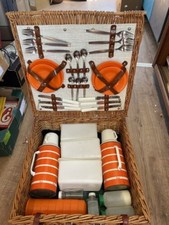 Vintage Optima Picnic Basket