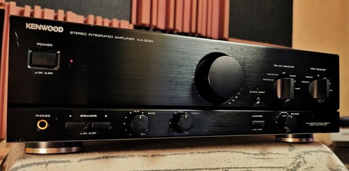 Multi award winning kenwood - multi, award-winning