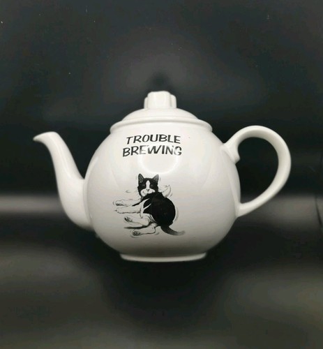 Trouble brewing felix cat - trouble,