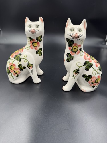 Griselda hill pottery - pottery, cat
