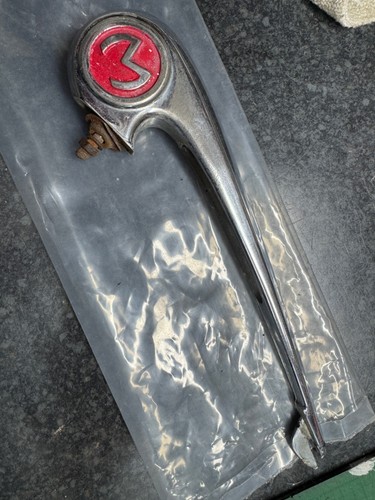 Morris minor 1000 bonnet front - minor,