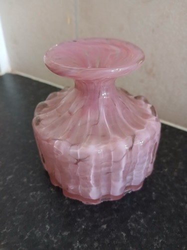 Pink mottled glass squat - pink,